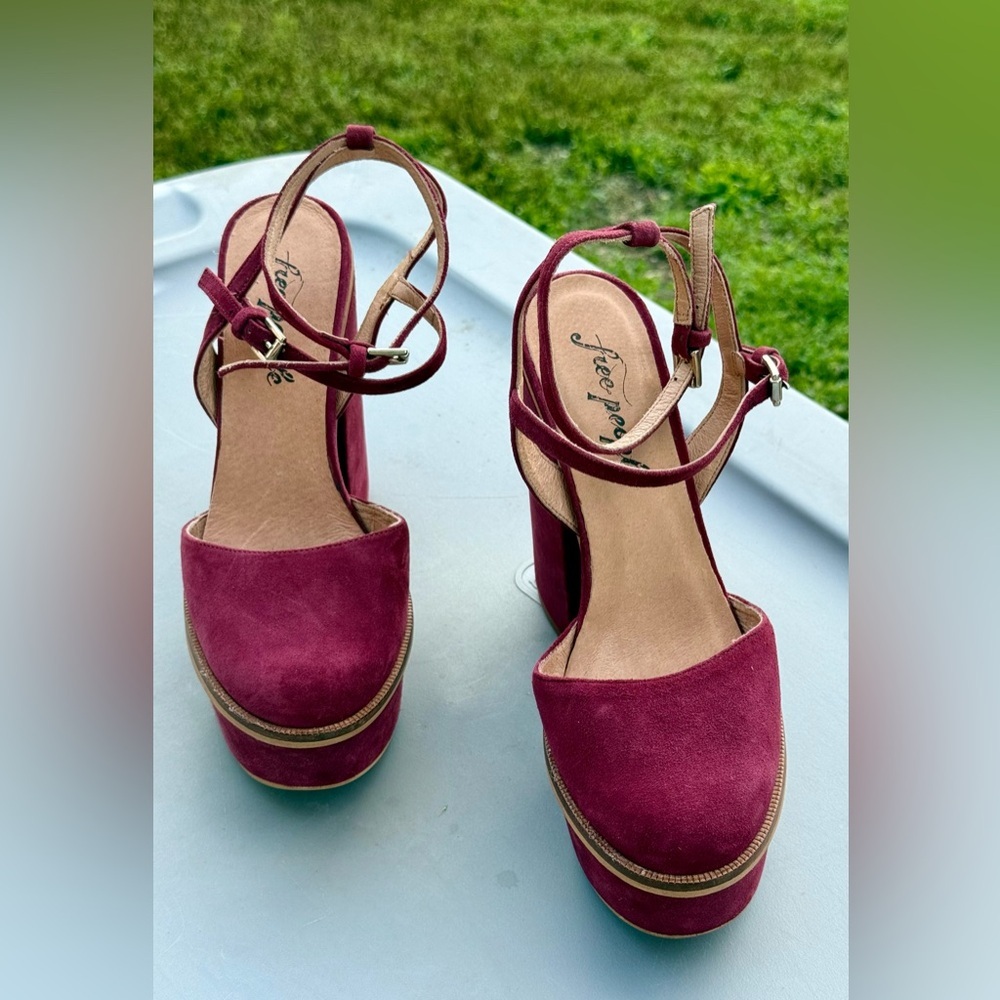 ⛵️Free People Velvet Remi Double Strap Platform Heels - Picture 7 of 16